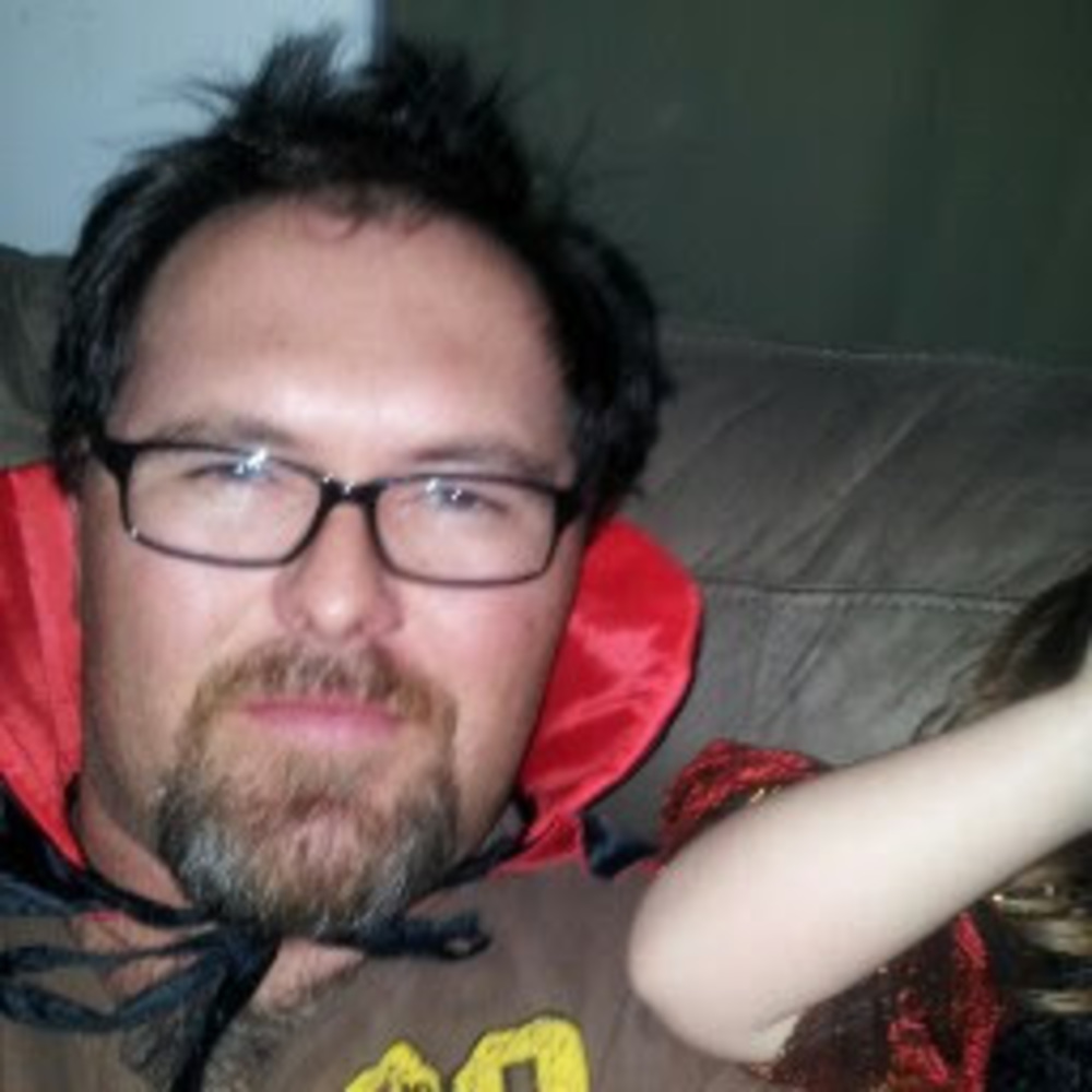 Meet your Posher, Derick